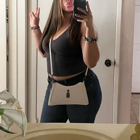 estefany43